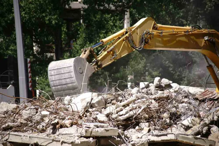 Débarrassage de chantier par entreprise de débarras à Pont-Sainte-Marie, Troyes, Entreprise Jérôme Parzy
