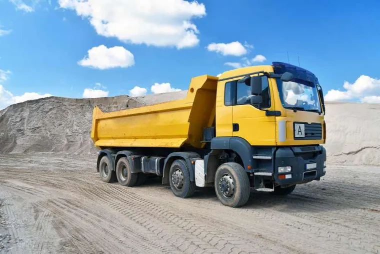 Évacuations de gravats par camion-benne, Troyes, Entreprise Jérôme Parzy